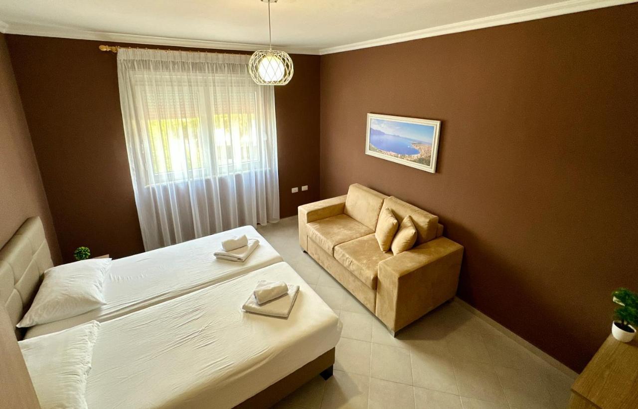 Family Suite Residence Vlorë Eksteriør billede