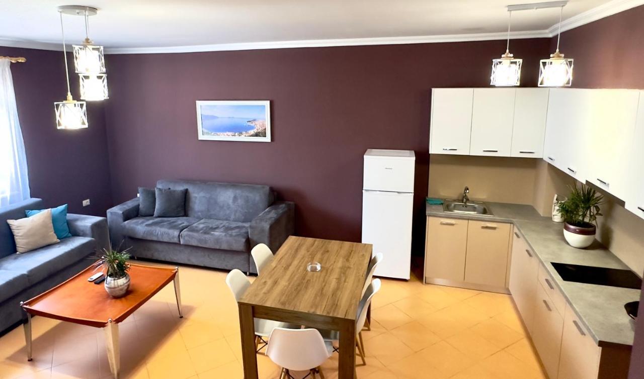 Family Suite Residence Vlorë Eksteriør billede